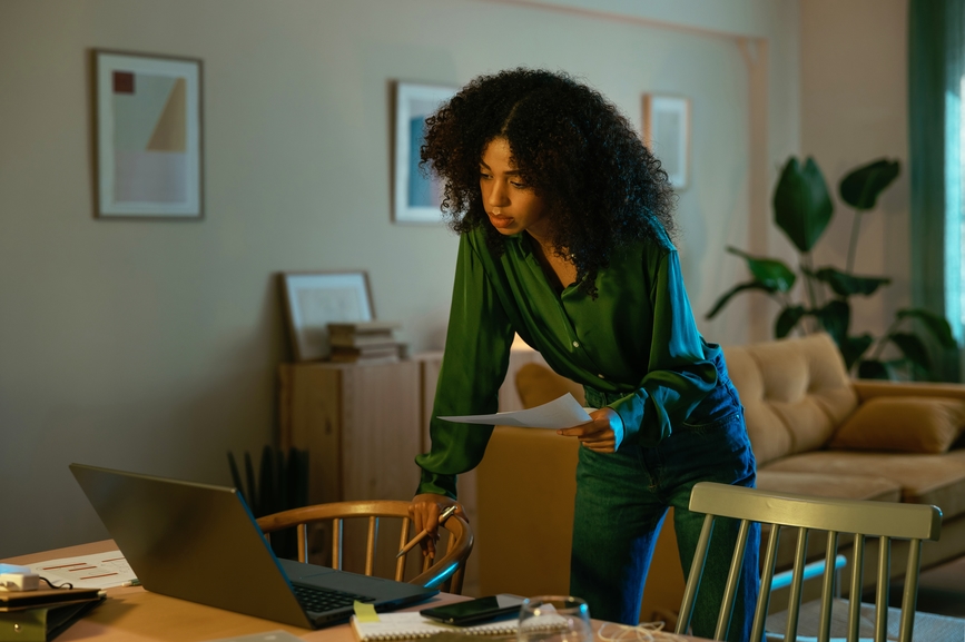 Featured image for 5 Tips for Dealing With 'New Job Regret'—And How To Make an Escape Plan