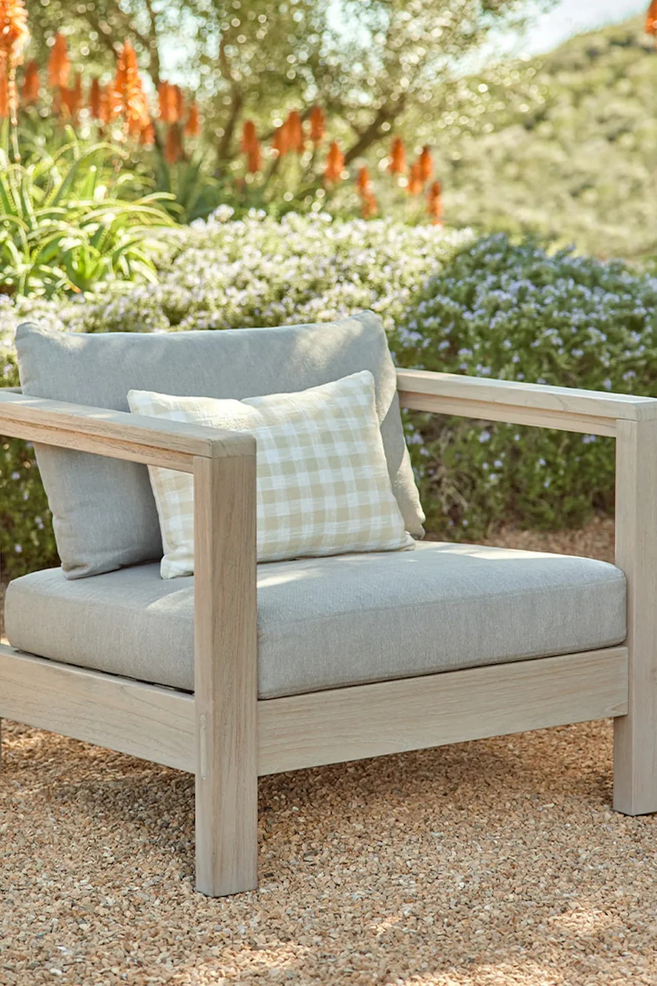lounge-chair