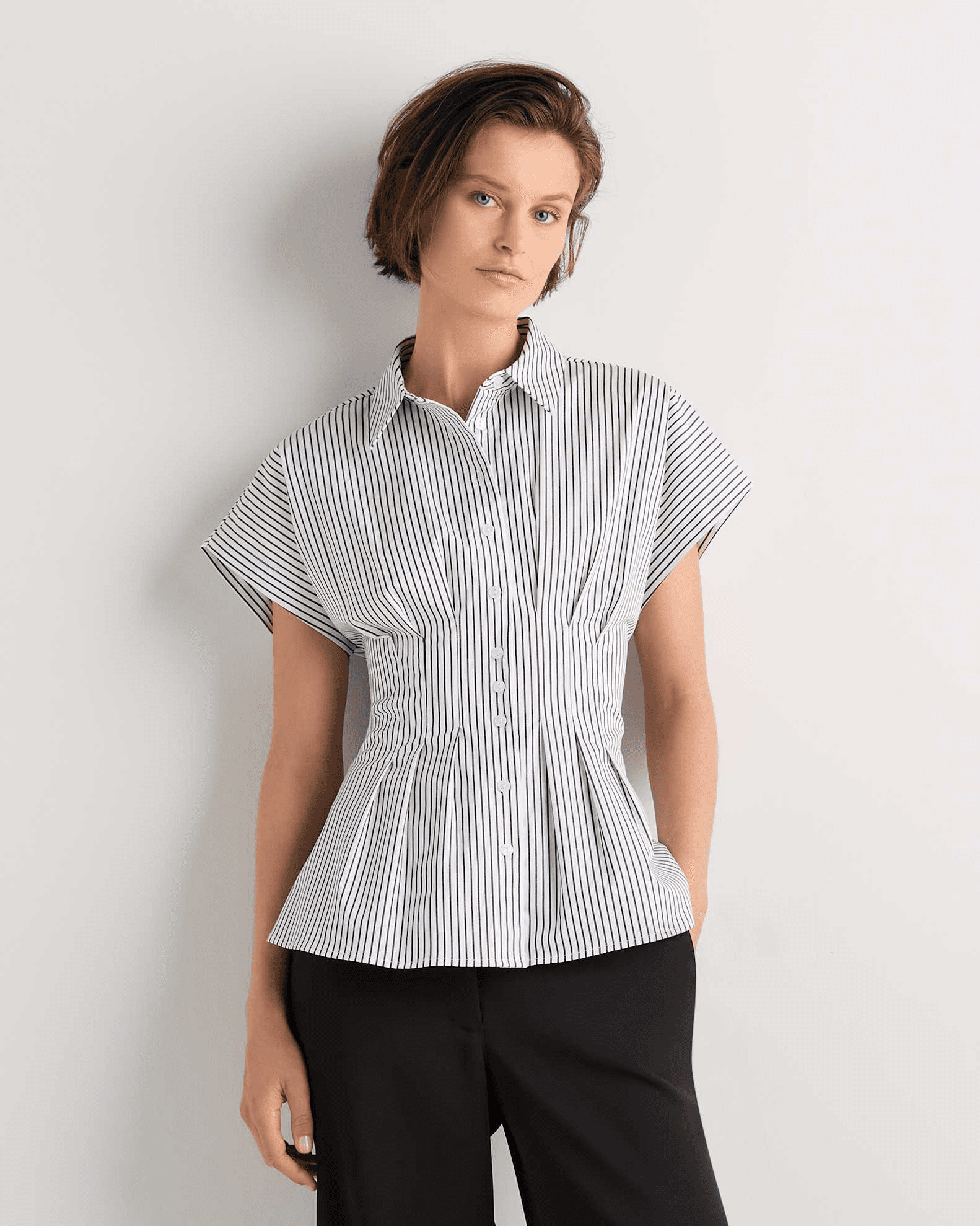Quince Stretch Twill Pleated Short Sleeve Shirt