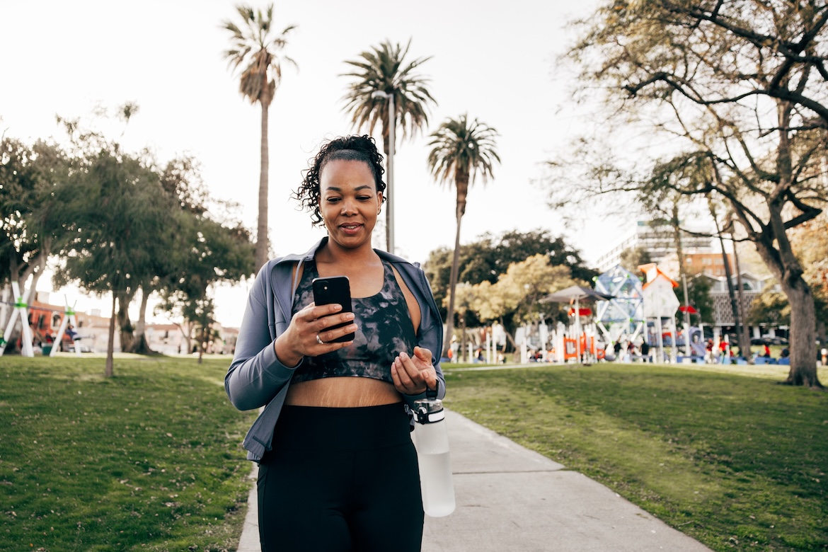 Featured image for What Those Smartphone Health Stats Like ‘Walking Asymmetry’ Actually Mean