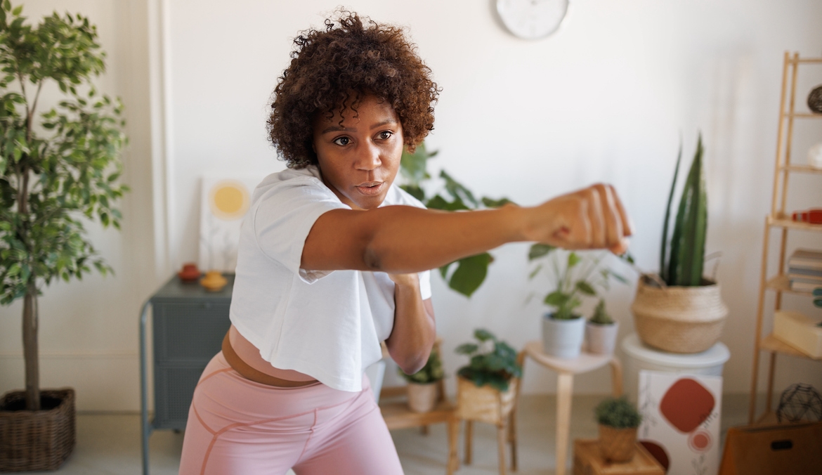Featured image for Billy Blanks’s Tae Bo Videos Were My Go-To Workout as a Teenager. They’re Still a Fun, High-Energy Release Today