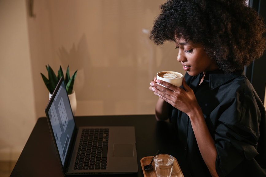 Featured image for Why You Should Add a Pinch of Baking Soda to Your Coffee if You Have a Sensitive Stomach