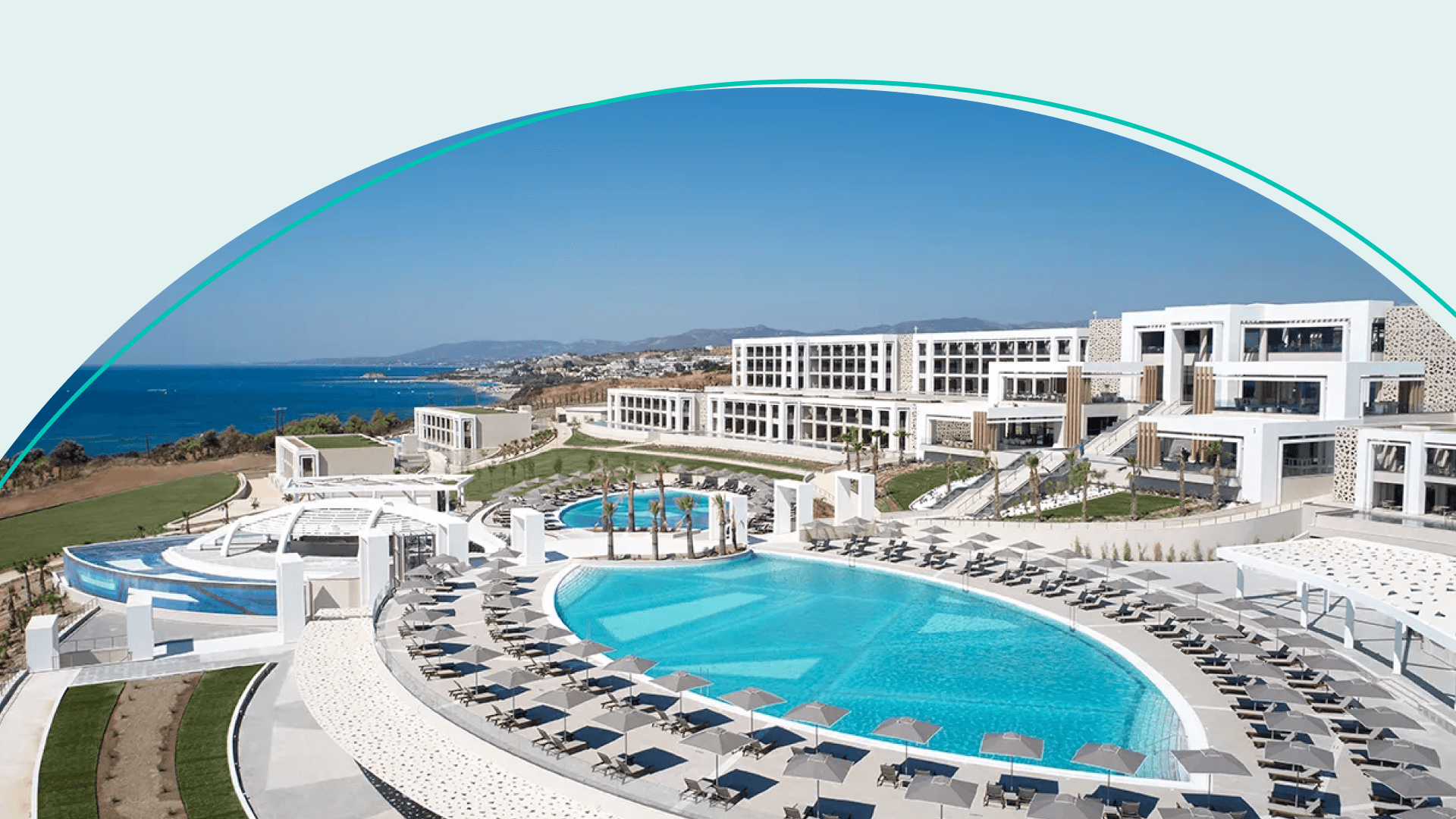 Photo of a resort with a pool