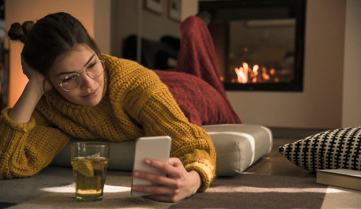 Featured image for The 7 Biggest Red Flags That You Can’t Trust Someone, According to Psychotherapists and Psychologists