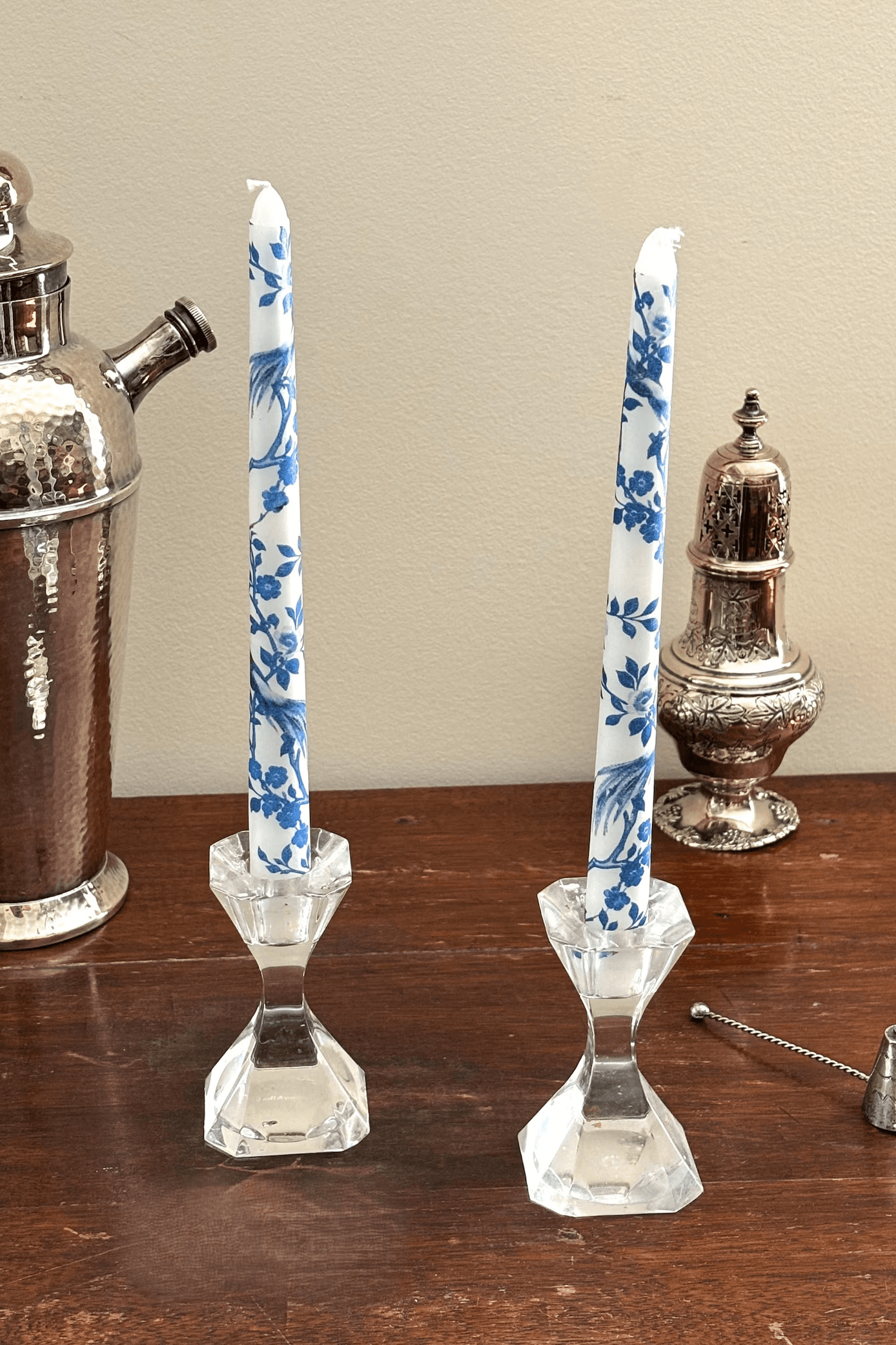 chinoiserie taper candles