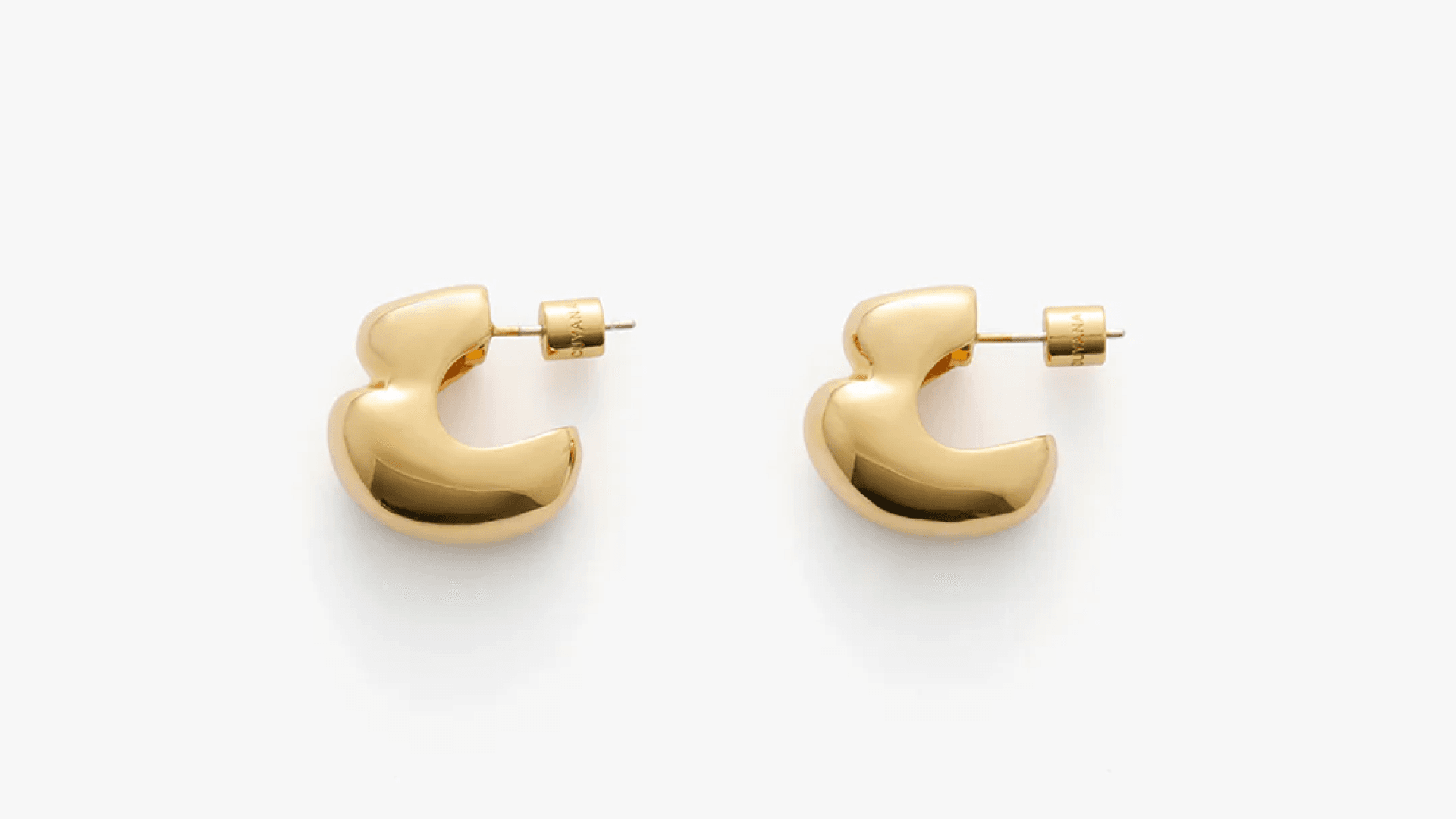 gold earrings