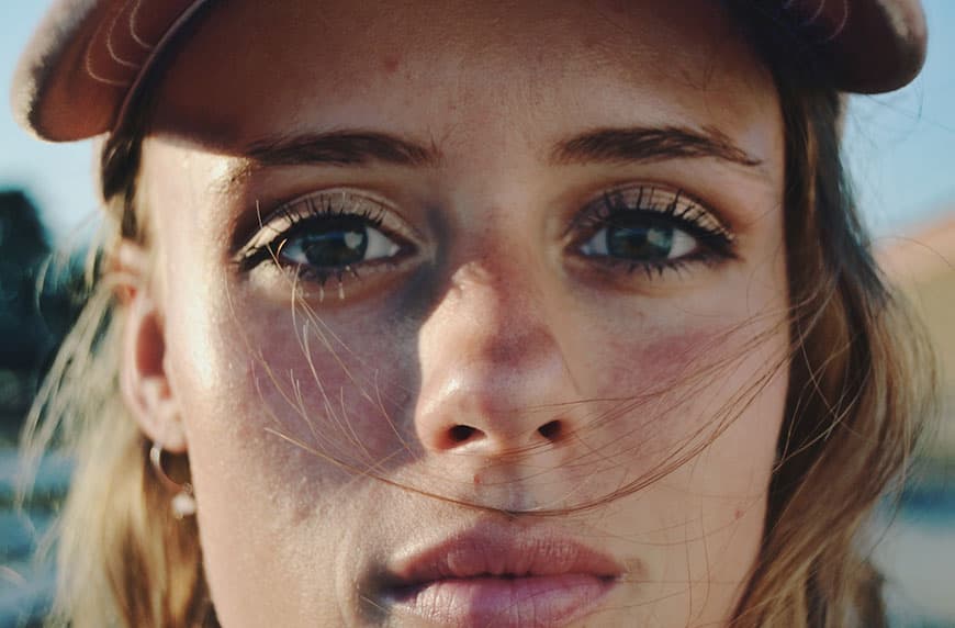Featured image for Using a Lash Serum? Doctors Are Begging You To Watch Out for These Side Effects