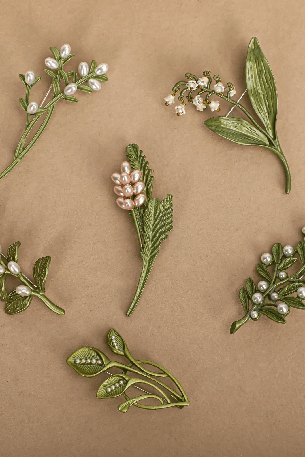 floral brooch