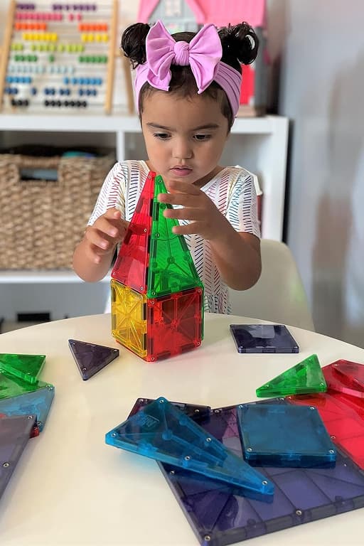 Classic 32-Piece Magnetic Construction Set