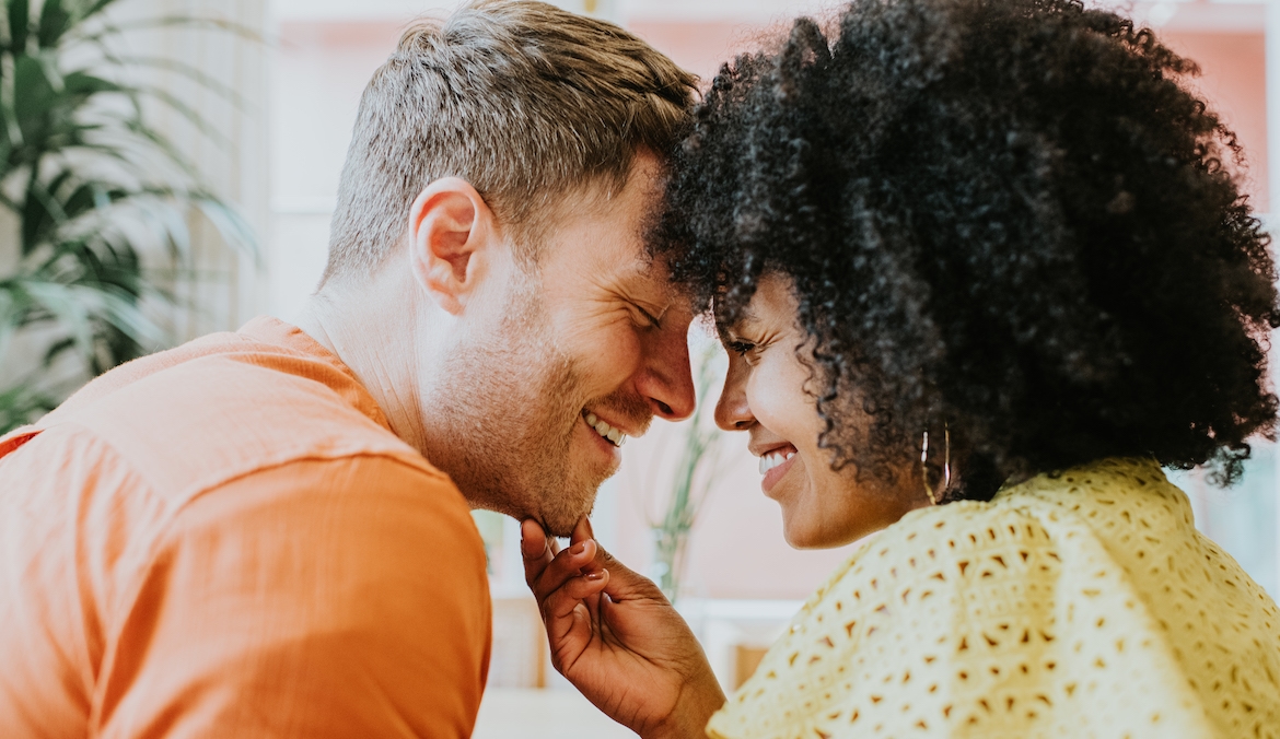 Featured image for The 5 Flirting Styles—How to Use Yours to Communicate Desire and Transform Your Dating Life
